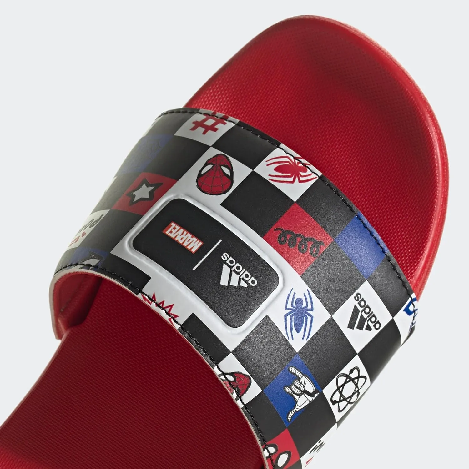 adidas Unisex-Child Adilette Comfort Slide Sandal