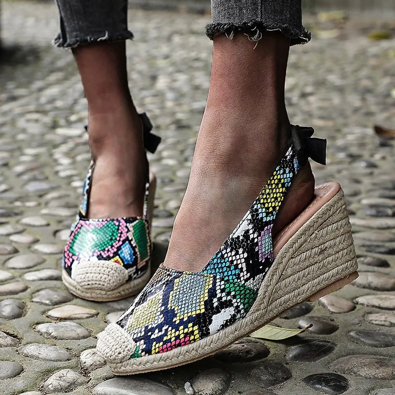 BerriesJam - Slip On Closed Toe Platform Espadrille
