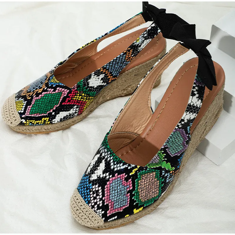 BerriesJam - Slip On Closed Toe Platform Espadrille