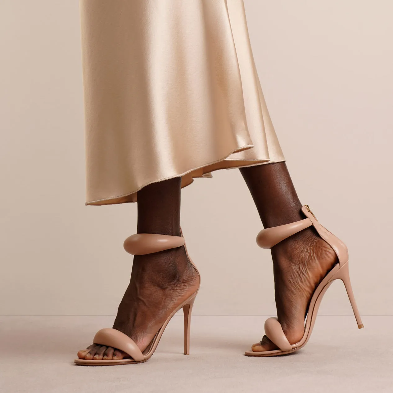 Bijoux 105 nude leather sandals