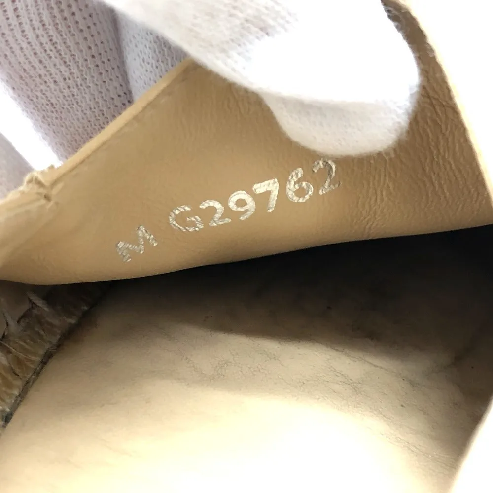 CHANEL Slip-on leather beige Espadrille M