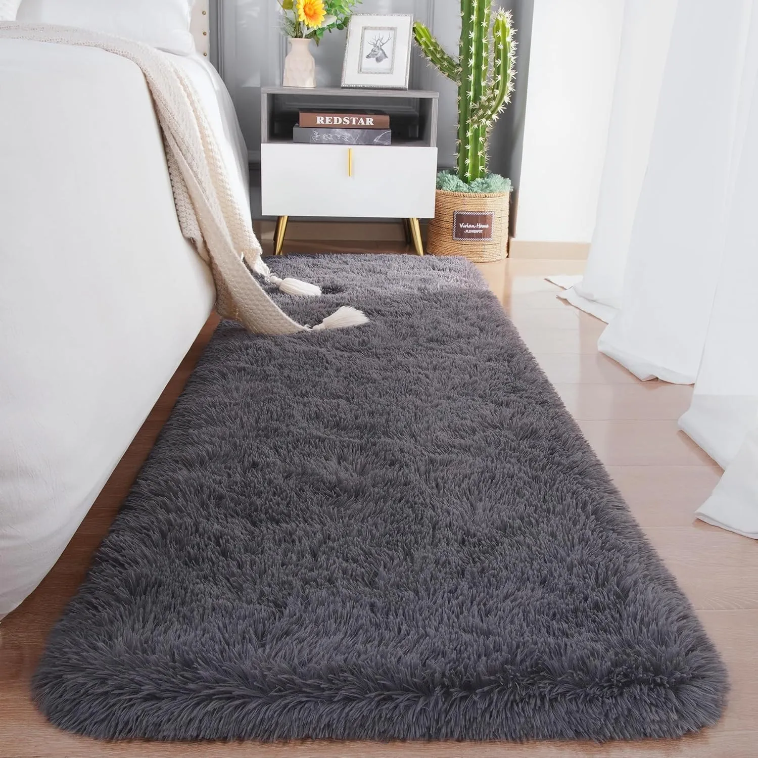 Chicrug Soft Runner Rugs for Bedroom Living Room Plush Fluffy Rugs 2x6 Feet, Shag Furry Area Rug Carpet Non Shedding for Nursery Children Kids Girls Room Home Decorative,Coal Grey