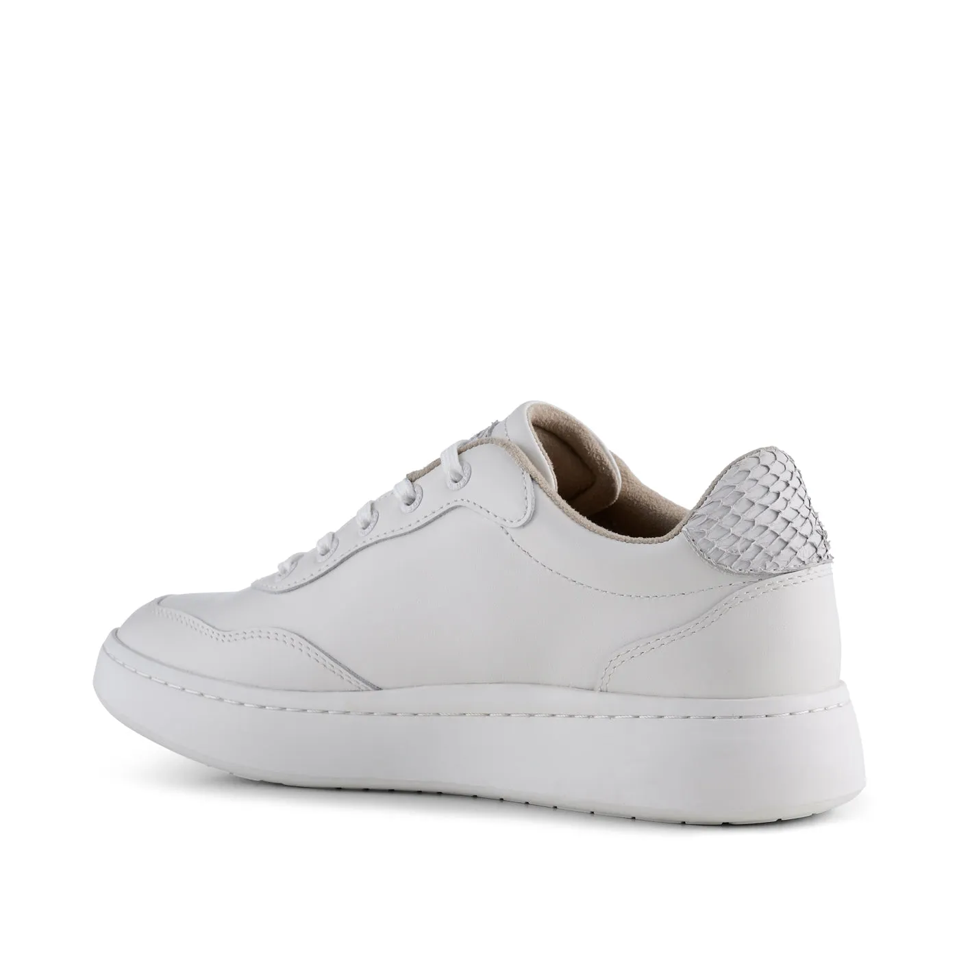 Evelyn Leather - Blanc de Blanc