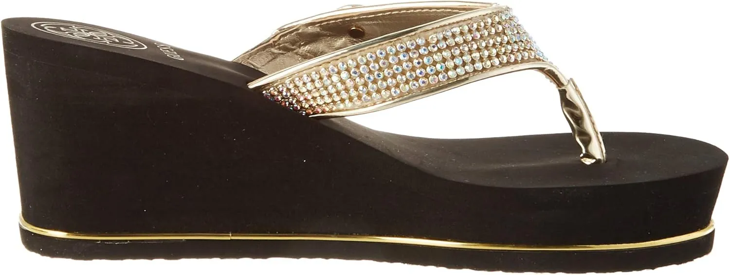 GUESS Women's Sarraly Wedge Sandal