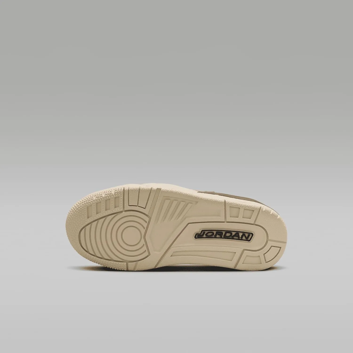 Jordan Spizike Low Little Kids' Shoes (FQ3951-202, Flax/Black/Sanddrift/Baroque Brown)