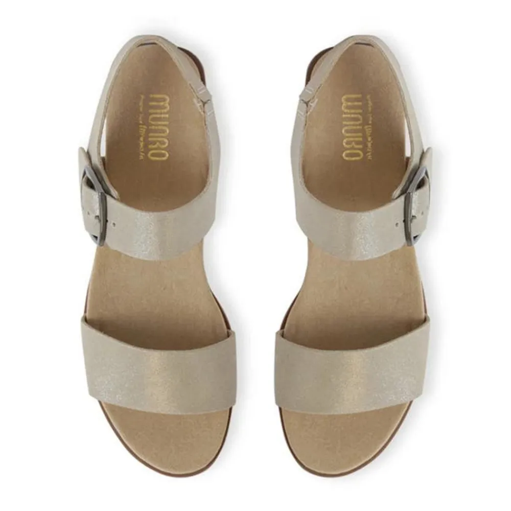 Munro Cleo Champagne Shimmer Sandal (Women's)