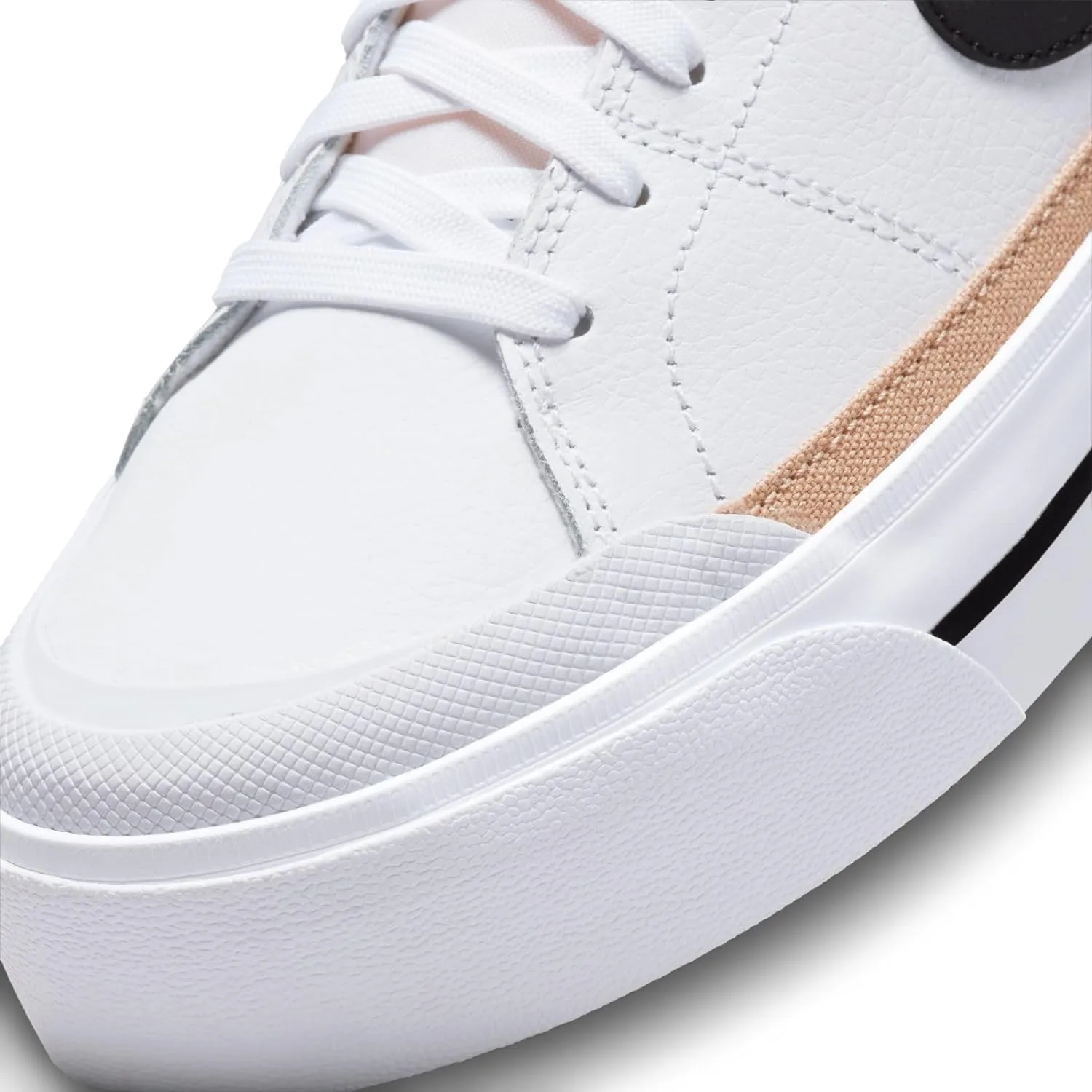 NIKE Women's Sneaker