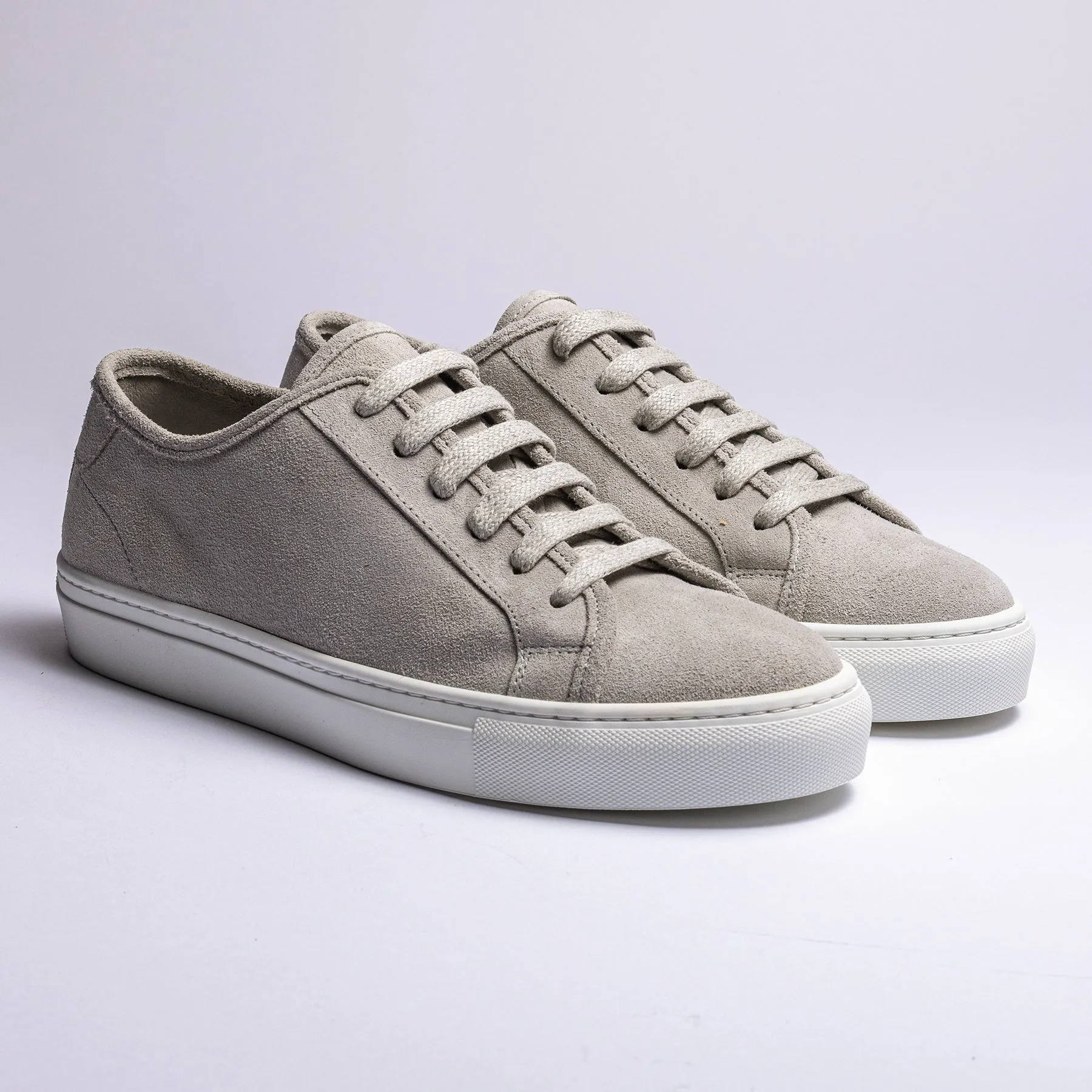 Soft Suede Sneaker LIGHT GREY