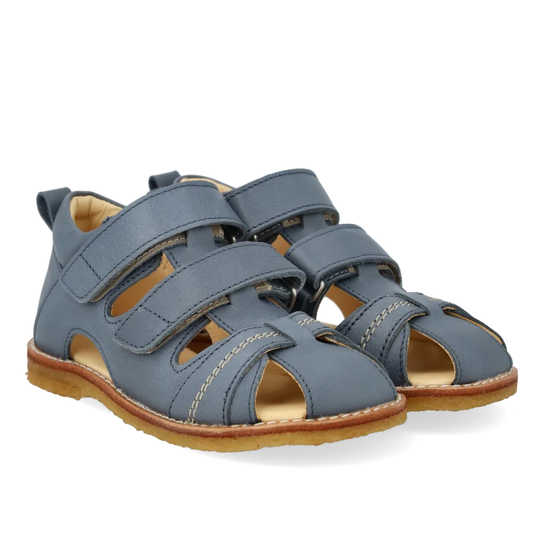 Starter sandal with velcro closure