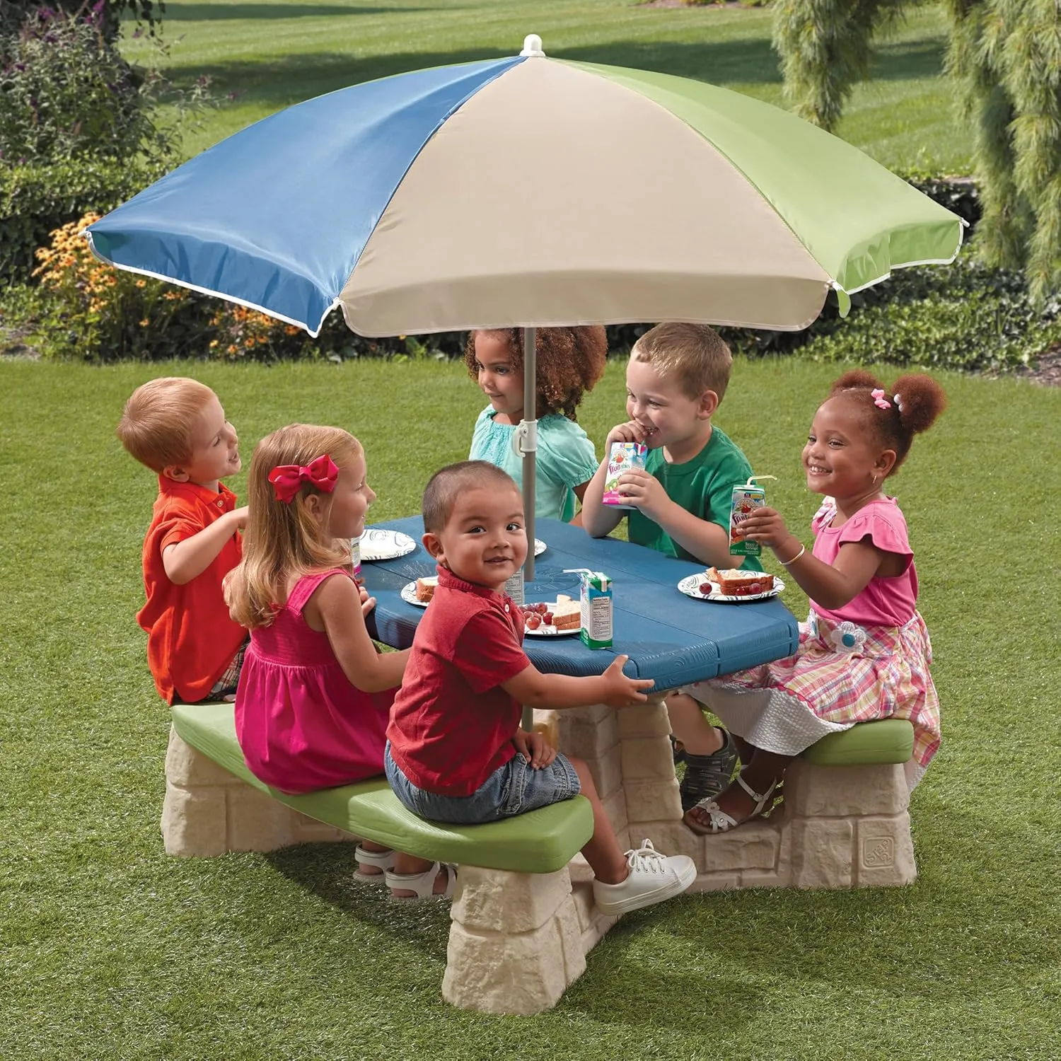 Step2 Naturally Playful Kids Picnic Table with Removable Umbrella, Indoor/Outdoor Toys, Fits 6 Children, Made of Durable Plastic, For Toddlers 3  Years Old, Blue & Green