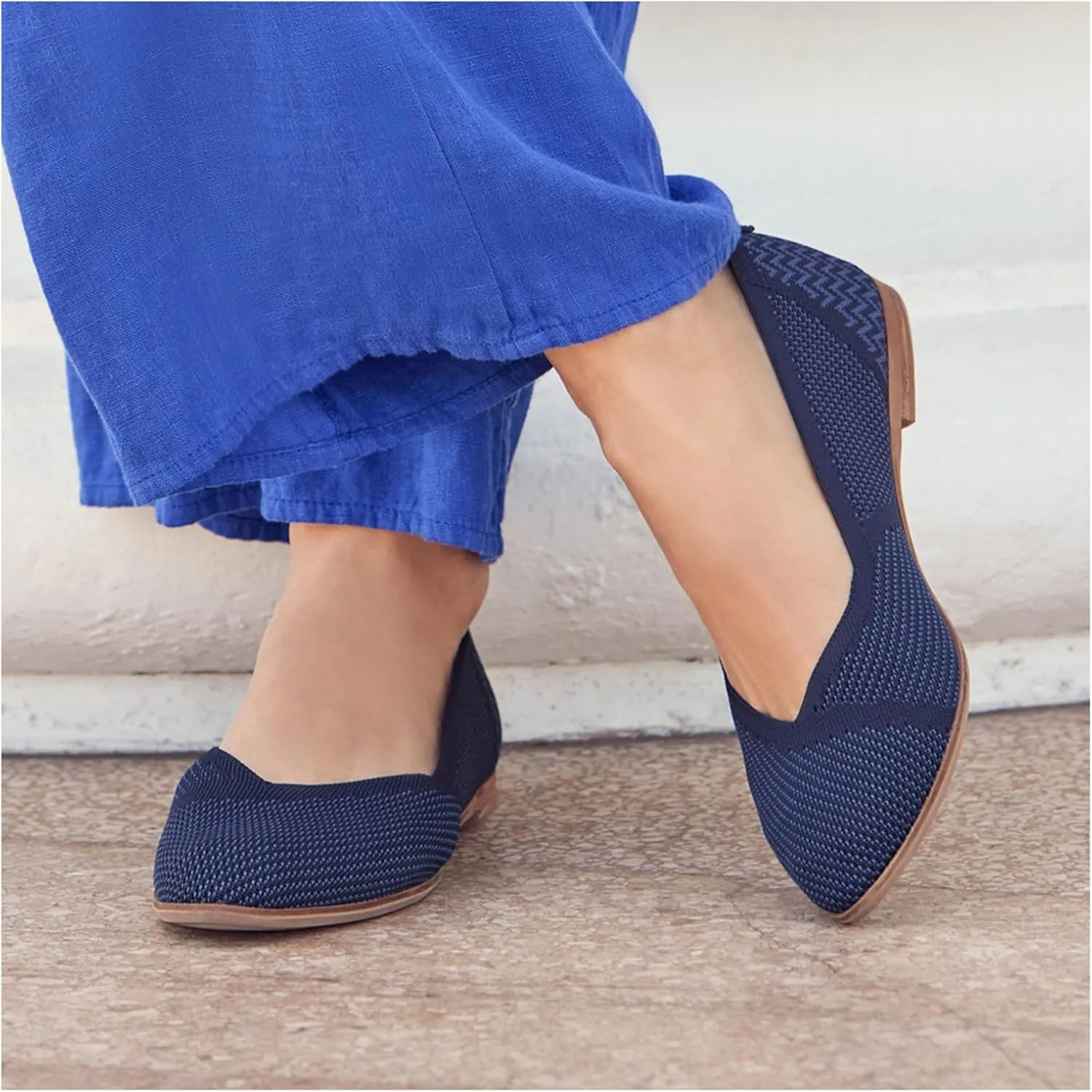 TOMS Women's, Jutti Neat Flat