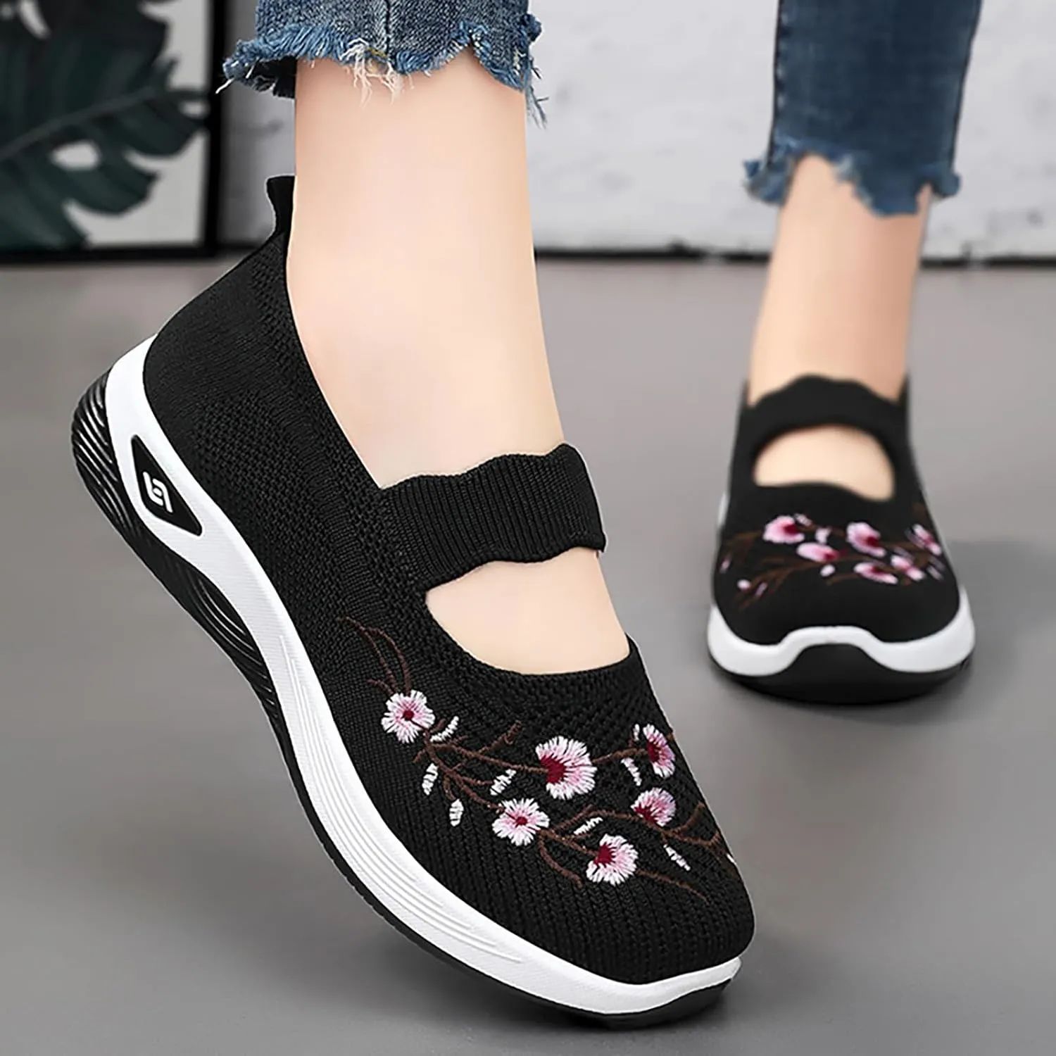 Women Woven Loafers Orthopedic Breathable Soft Shoes Slip On Walking Foam Anti Slip Arch Support Embroidery Sneakers