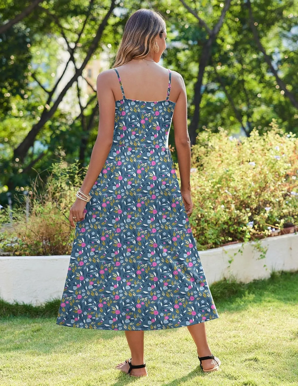 Zeagoo Women's Summer Casual Boho Sundress Spaghetti Strap Square Neck Flowy Midi Dresses A Line Beach Dress with Pockets